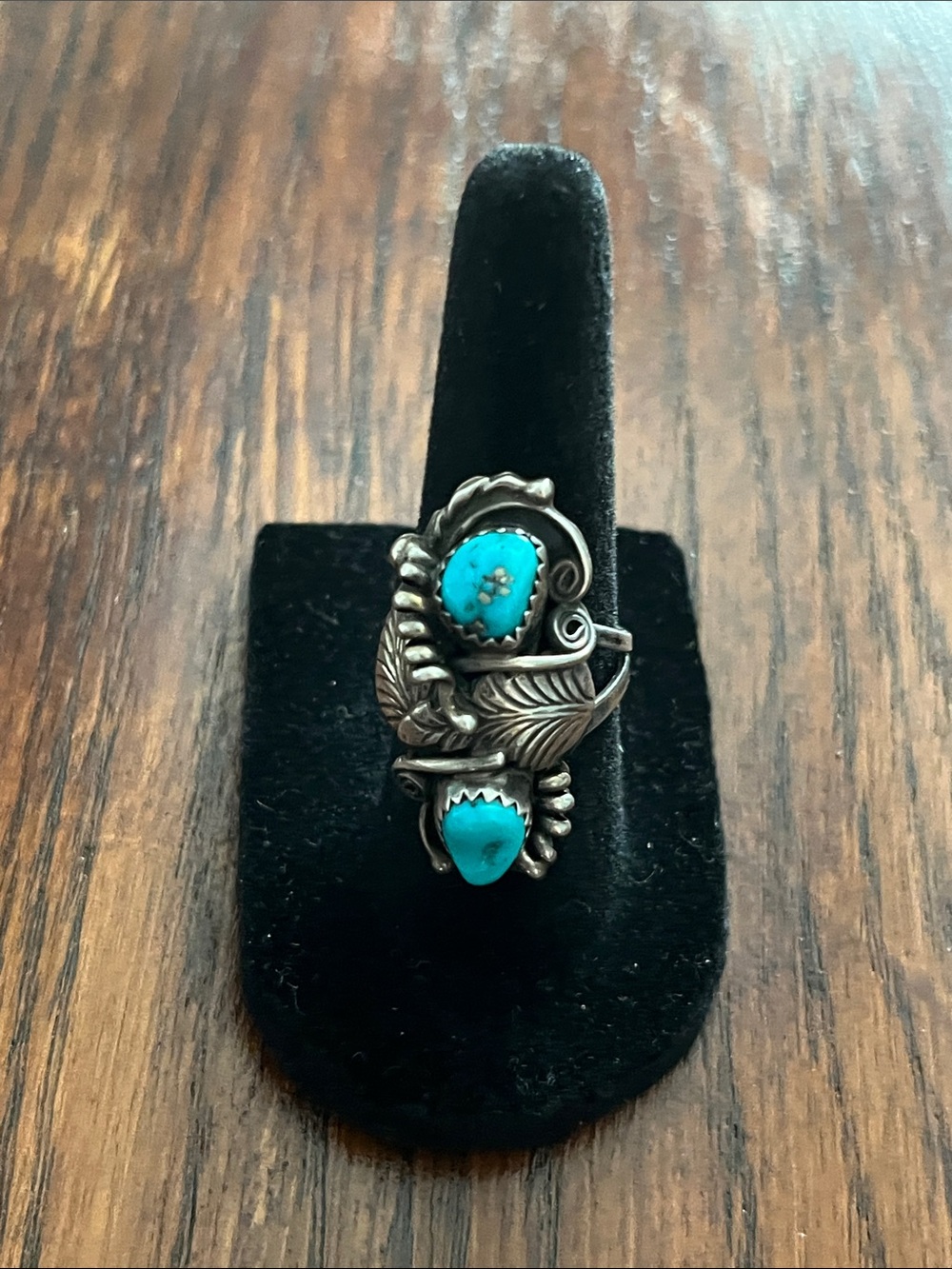 Vintage Navajo 2 Stone Turquoise Leaf Sterling Silver Ring signed R W Sterling